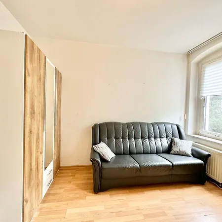 Urban Cozy In Apartamento Chemnitz
